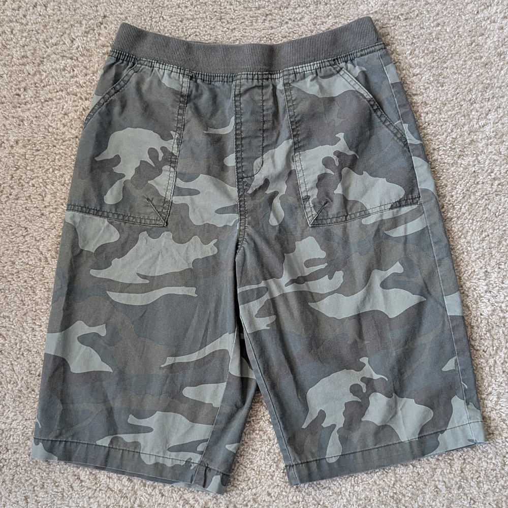 Boy's Faded Glory Green Camouflage Cargo Shorts